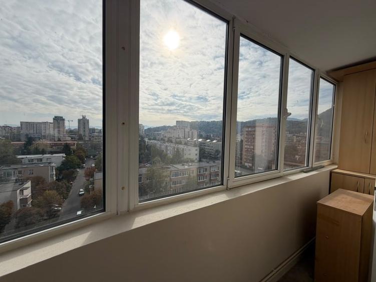 Apartament cu 3 camere decomandat în Centrul Civic