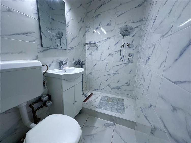Apartament cu 2 camere semidecomandat în Aurel Vlaicu