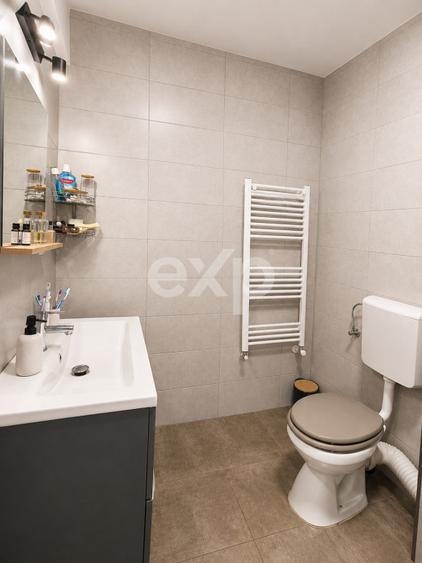 Apartament cu 2 camere semidecomandat, mobilat în Florești — fotografia 3