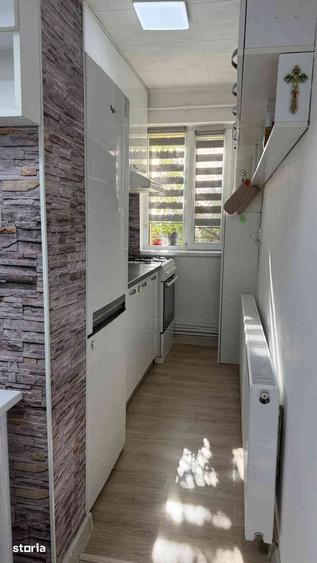 Apartament cu 2 camere în Micro 6