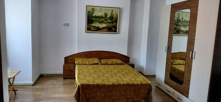 Apartament cu 2 camere decomandat în Florești