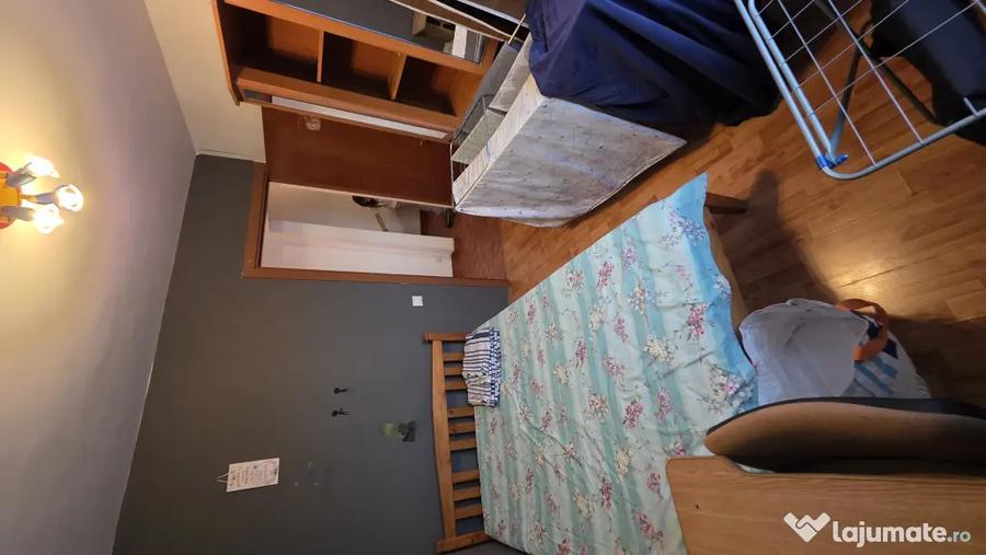 Apartament cu 3 camere decomandat, mobilat în Noua