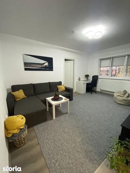 Apartament cu 2 camere semidecomandat în Central