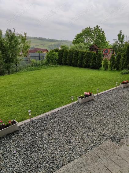 Casă cu 1 camere cu Teren 500 Mp în Central