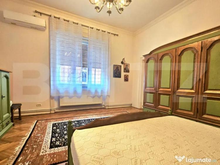 Apartament cu 4 camere semidecomandat în Bălcescu