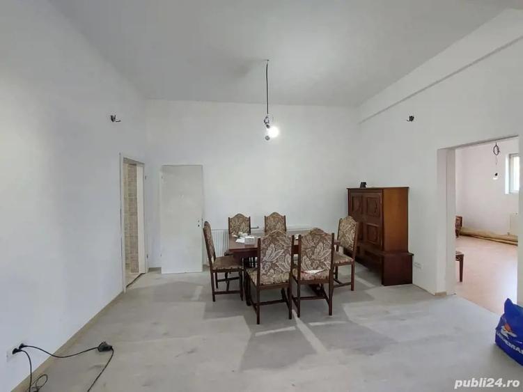 Apartament cu 3 camere în Orăștie