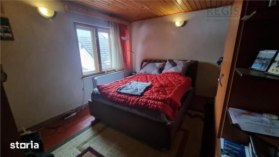 Casă cu 5 camere cu Teren 240 Mp în Bartolomeu