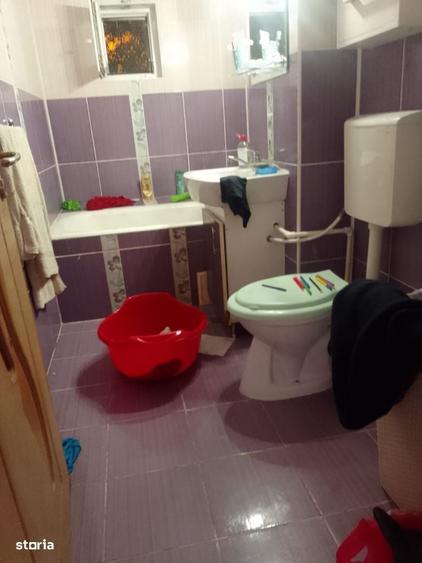 Apartament cu 3 camere în Nufărul