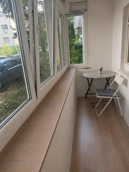 Apartament cu 2 camere semidecomandat în Girocului