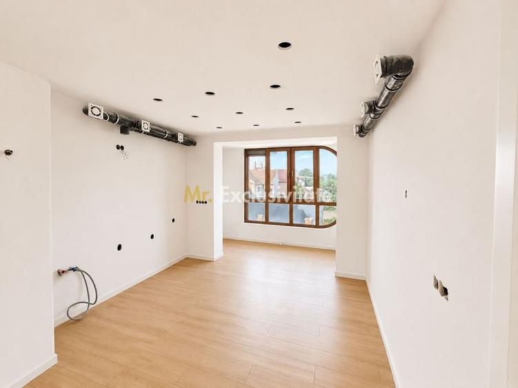 Apartament cu 3 camere decomandat în Ultracentral