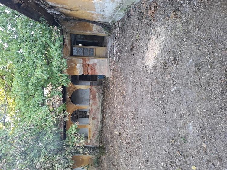 Casă cu Teren 5800 Mp în Sălbăgel