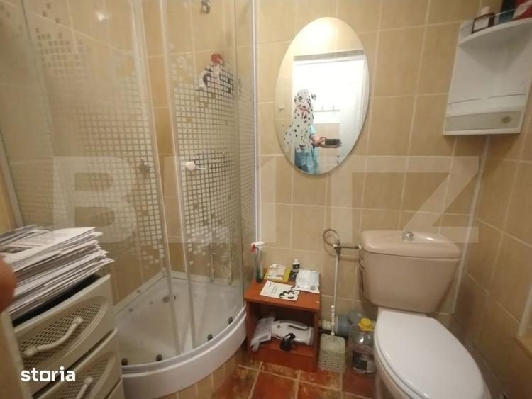 Apartament cu 3 camere în Decebal