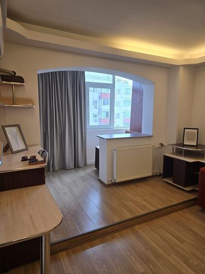 Apartament cu 2 camere semidecomandat, mobilat în Tineretului