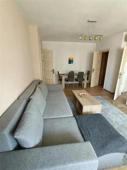 Apartament cu 2 camere semidecomandat, mobilat în Magheru