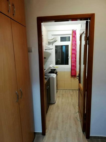 Apartament cu 2 camere decomandat în Micro 14