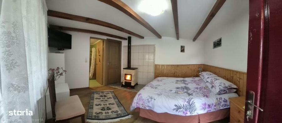 Casă cu 4 camere în Gura Siriului