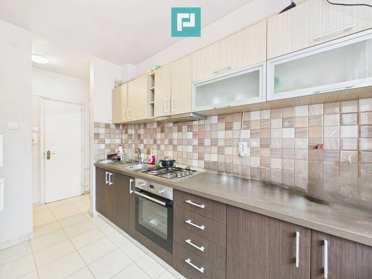 Apartament cu 3 camere în Spitalul Județean