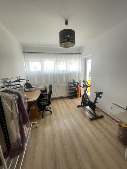 Apartament cu 3 camere în Ludoș