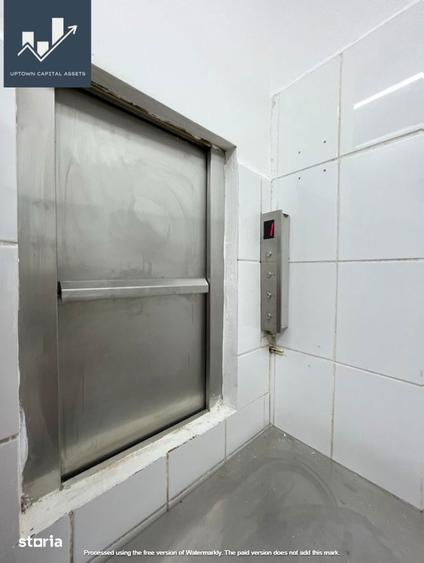 Casă cu 10 camere cu Teren 760 Mp în Grivița