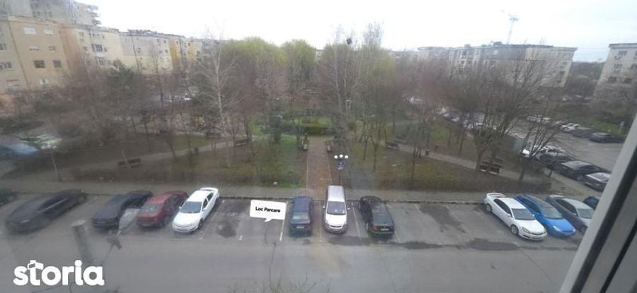 Garsonieră în Casa Cărții