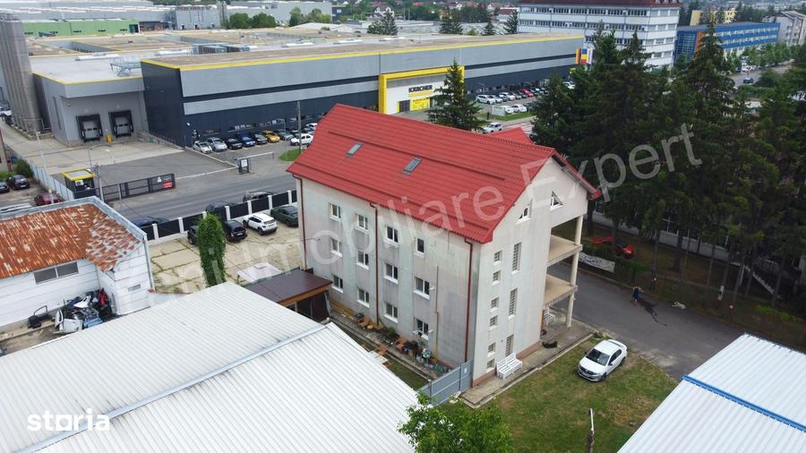 Spațiu comercial, de 630 mp, în Central