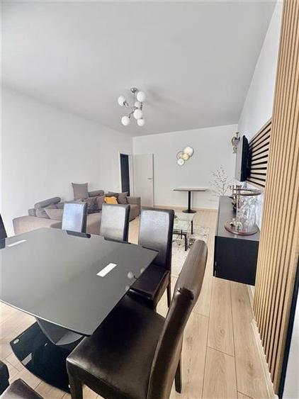 Apartament cu 2 camere decomandat, mobilat în Palas