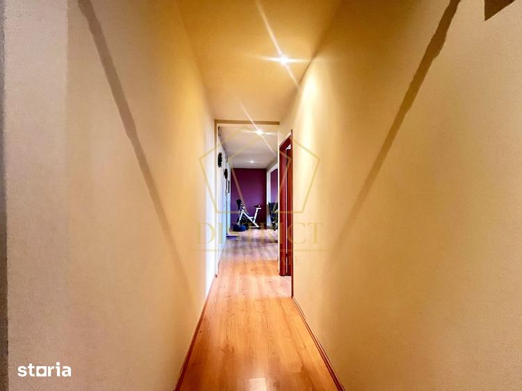 Apartament cu 3 camere, mobilat în Aradului