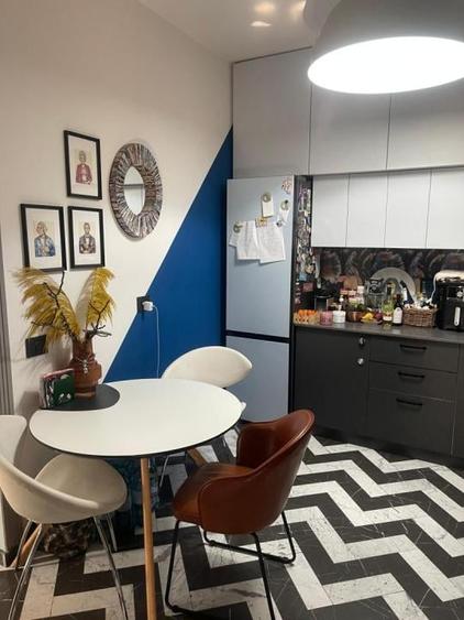 Apartament cu 3 camere în Universitate