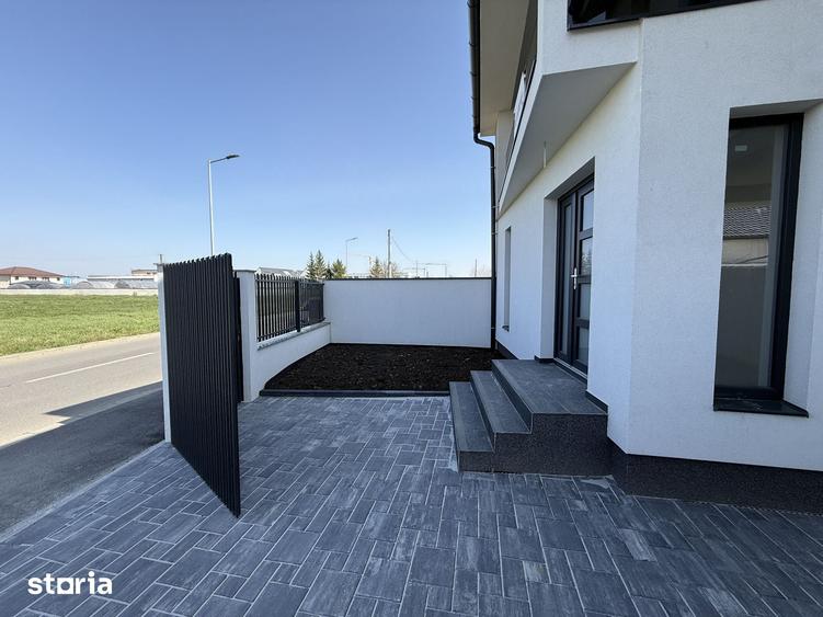 Casă cu 4 camere cu Teren 600 Mp în Țiglari