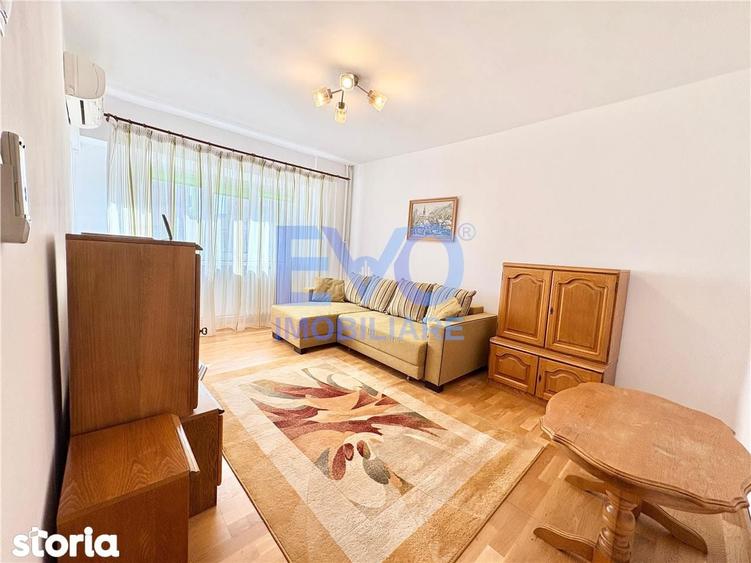 Apartament cu 3 camere decomandat în Păcurari