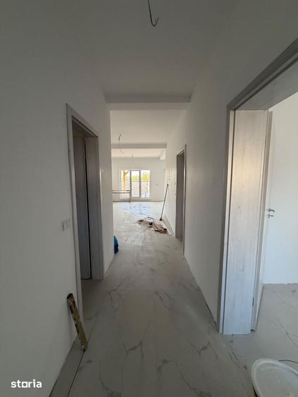 Casă cu 3 camere cu Teren 250 Mp în Moșnița Nouă