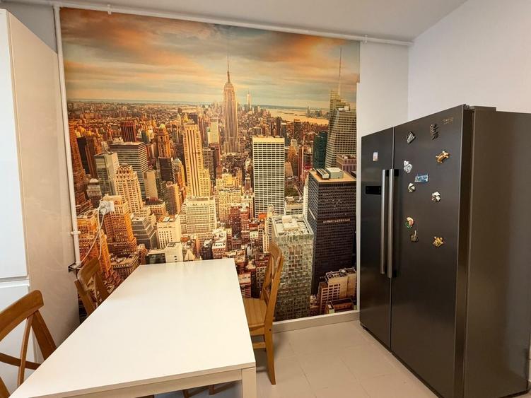 Apartament cu 3 camere, mobilat în Iancu Nicolae