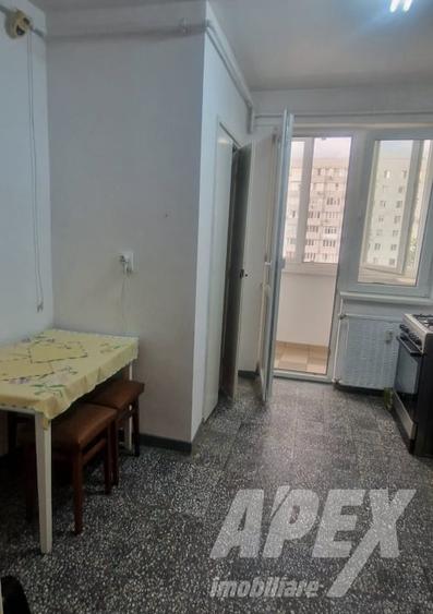 Apartament cu 3 camere decomandat, mobilat în 1 Decembrie 1918