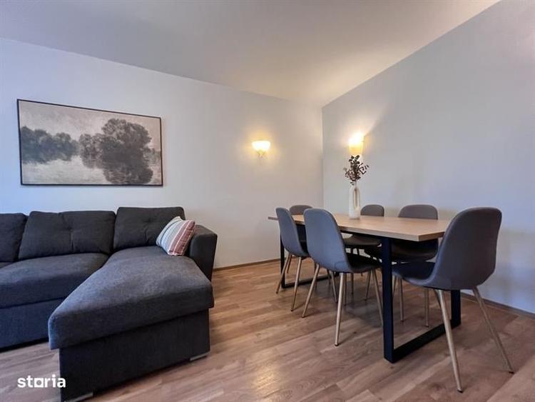 Apartament cu 3 camere semidecomandat în Aviației