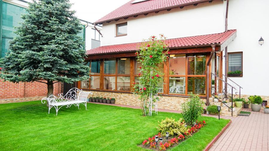 Casă individuală cu 5 camere cu Canalizare în Șelimbăr