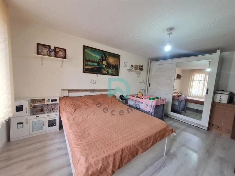 Apartament cu 3 camere decomandat în Craiter