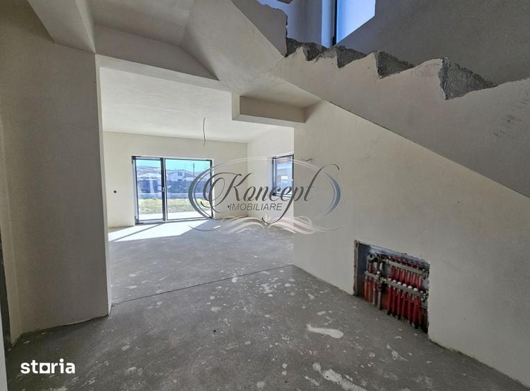 Casă cu 4 camere cu Teren 470 Mp în Apahida