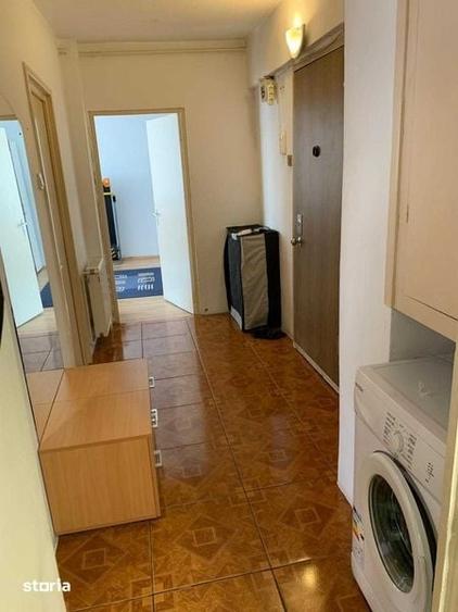 Inchiriez apartament 2 camere decomandat, Bd. 21 Decembrie - 8
