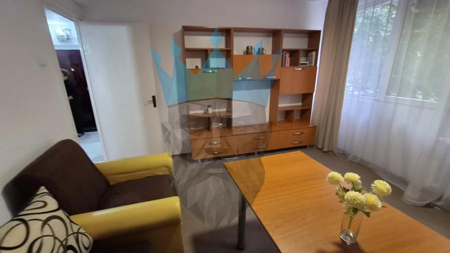 Apartament cu 2 camere decomandat, mobilat în Mărășești