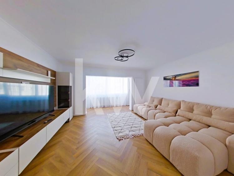 Apartament cu 3 camere decomandat, mobilat în Noua