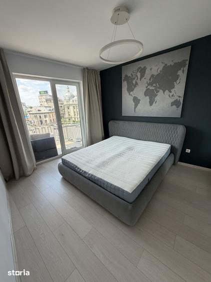 Apartament cu 3 camere decomandat, mobilat în Romană