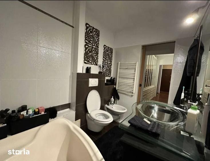 Apartament cu 3 camere decomandat în Banat
