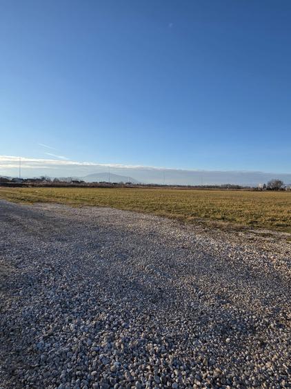 Teren agricol intravilan de 8112 mp, în Bartolomeu