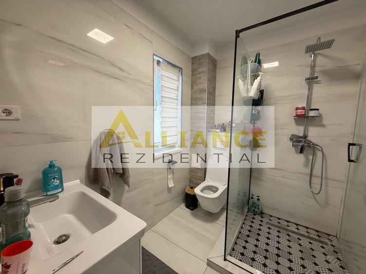 Casă individuală cu 4 camere cu Canalizare în Berceni