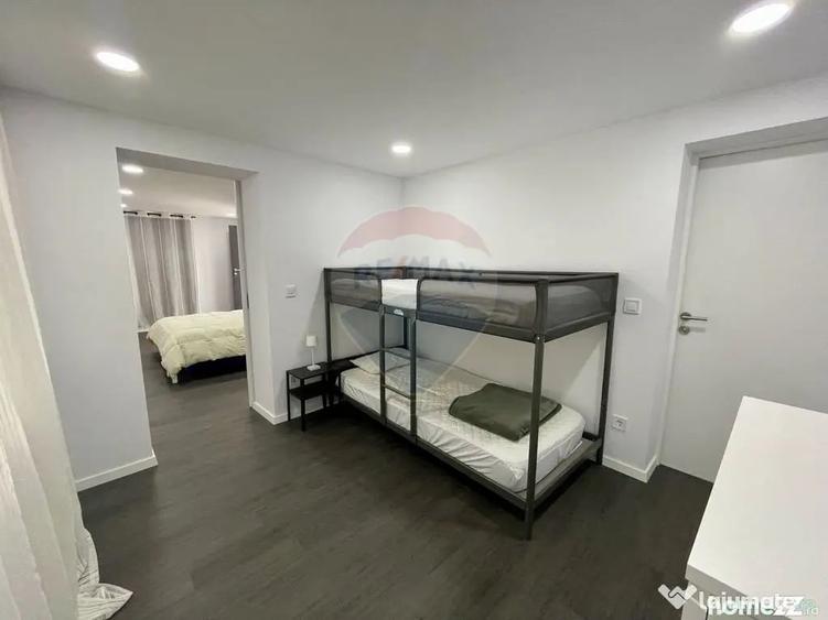 Casă cu 4 camere cu Teren 1397 Mp în Poiana
