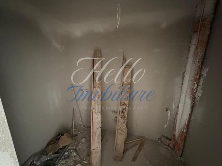 Apartament cu 2 camere semidecomandat în Florești