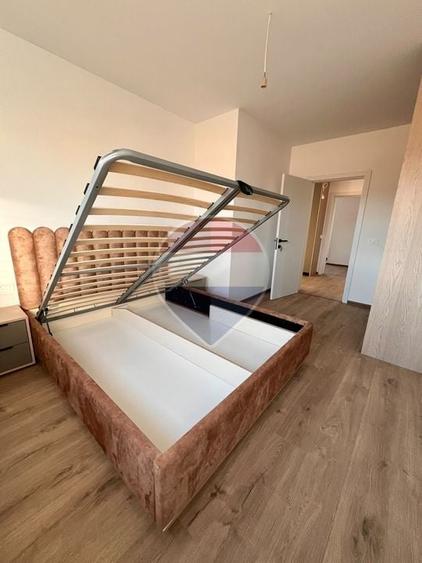Duplex cu 4 camere cu Teren 350 Mp în Tărlungeni