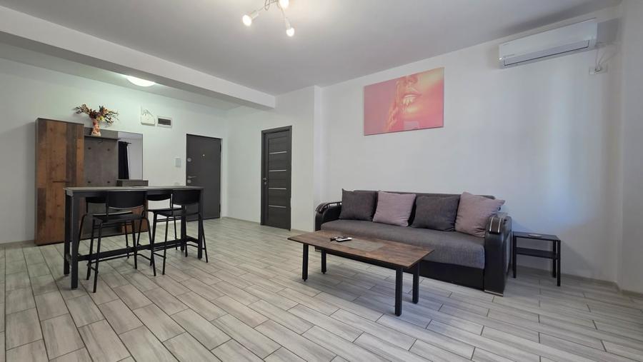 Apartament cu 2 camere nedecomandat, mobilat în Mamaia-Sat