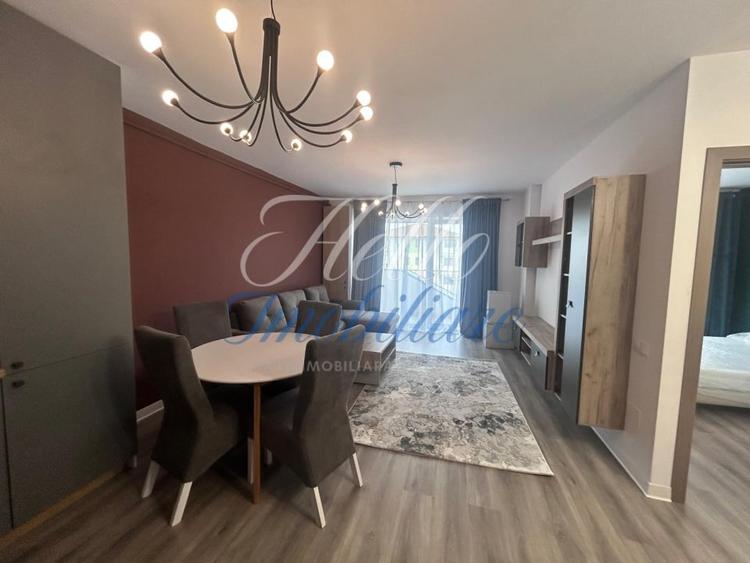 Apartament cu 2 camere decomandat în Florești