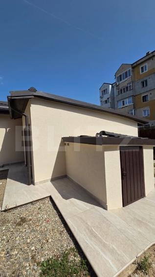 Casă individuală cu 4 camere cu Canalizare în Micro 6
